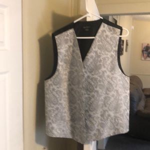 Men’s grey dressy vest size xl